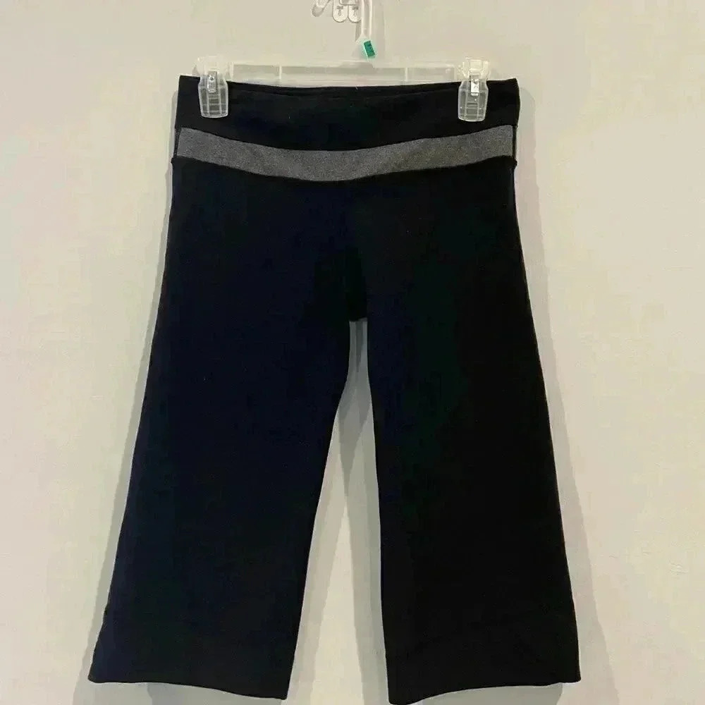 Lululemon Black & Gray Grove Crop Pant size 6 ( waist 27)